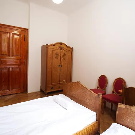 Auberge de jeunesse Capsule