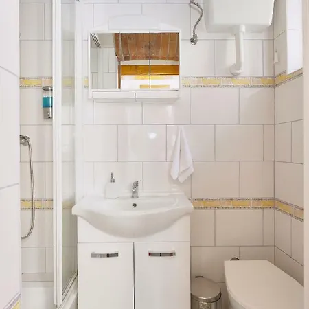 Auberge de jeunesse Capsule