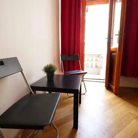 Auberge de jeunesse Capsule
