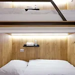 Capsule 旅馆 布拉格