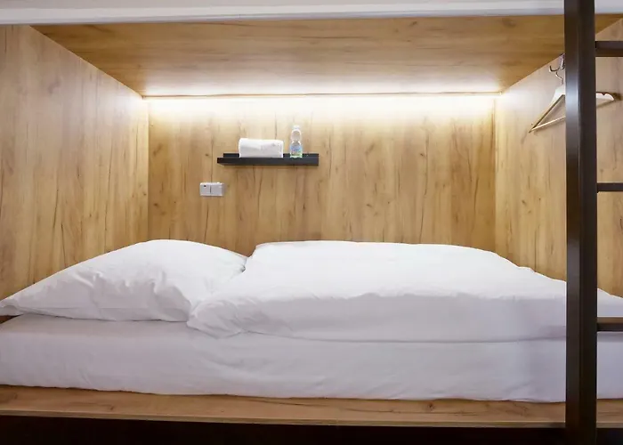 Hostel Capsule